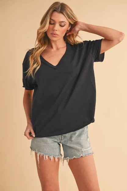Aemi+Co V-Neck Short Sleeve T-Shirt