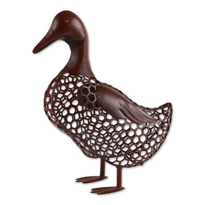 CHICKEN WIRE DUCK SCULPTURE