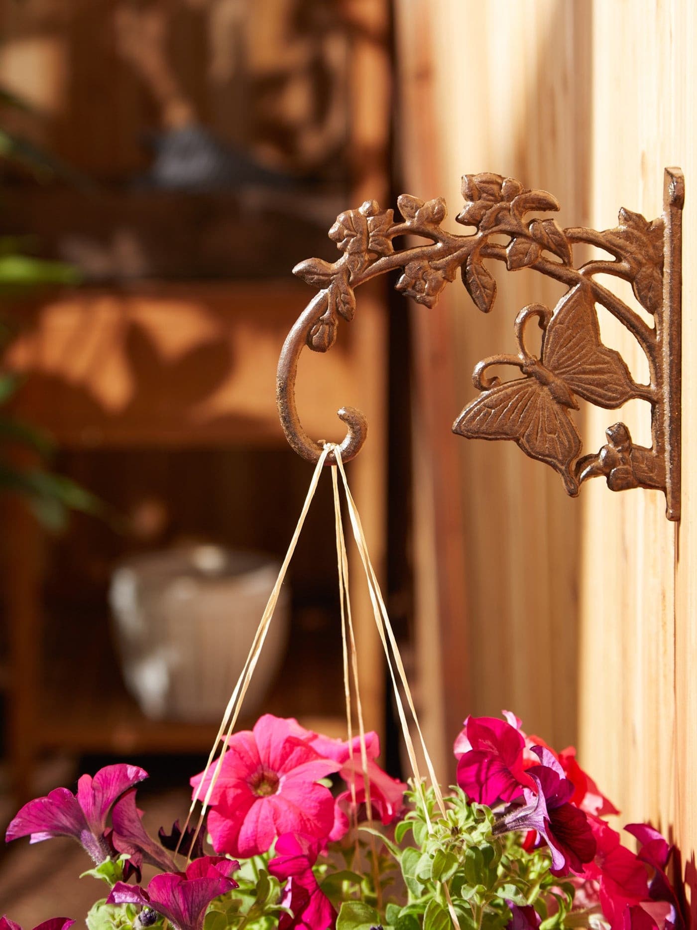 BUTTERFLY CAST IRON PLANTER BRACKET