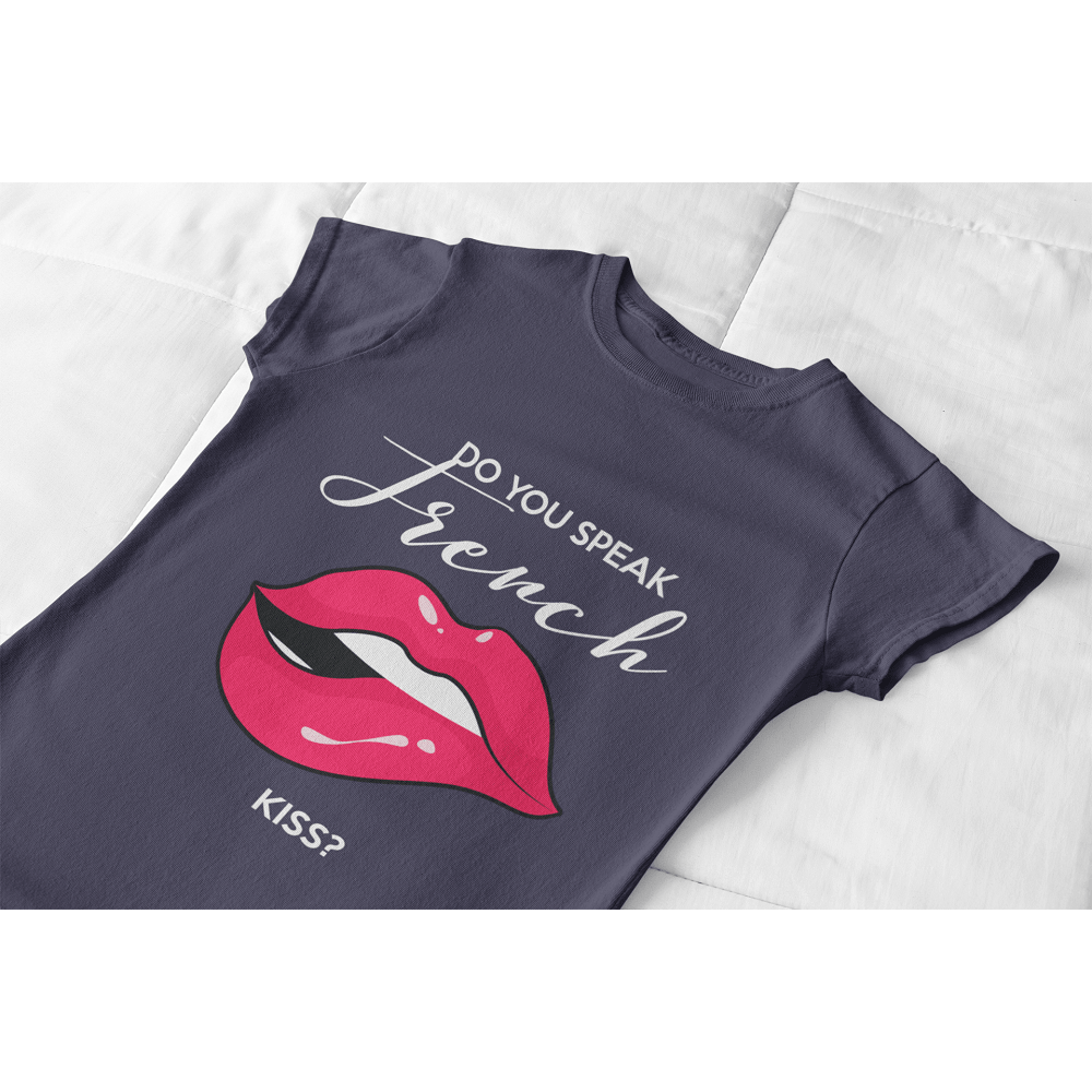Do You Speak French Kiss Women's Organic Tee