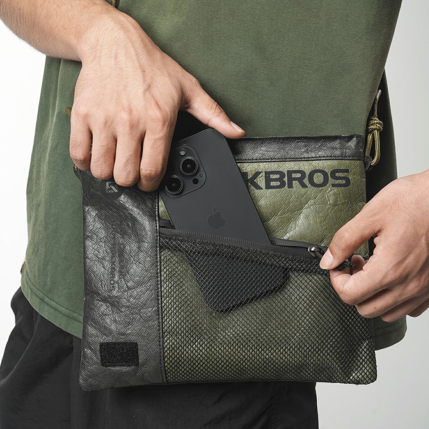 Sustainable Eco-Friendly Bike Handlebar Bag Crossbody Bag 1.5L