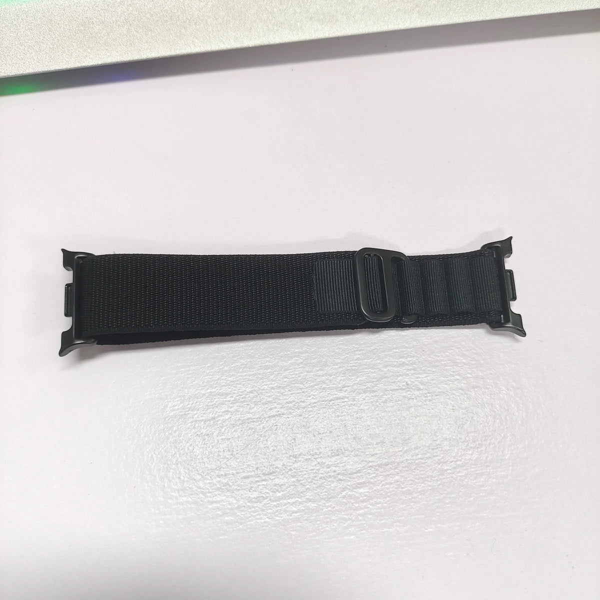Samsung Galaxy Watch8, 8 Classic & 9 Alpine-Style Nylon Loop Band