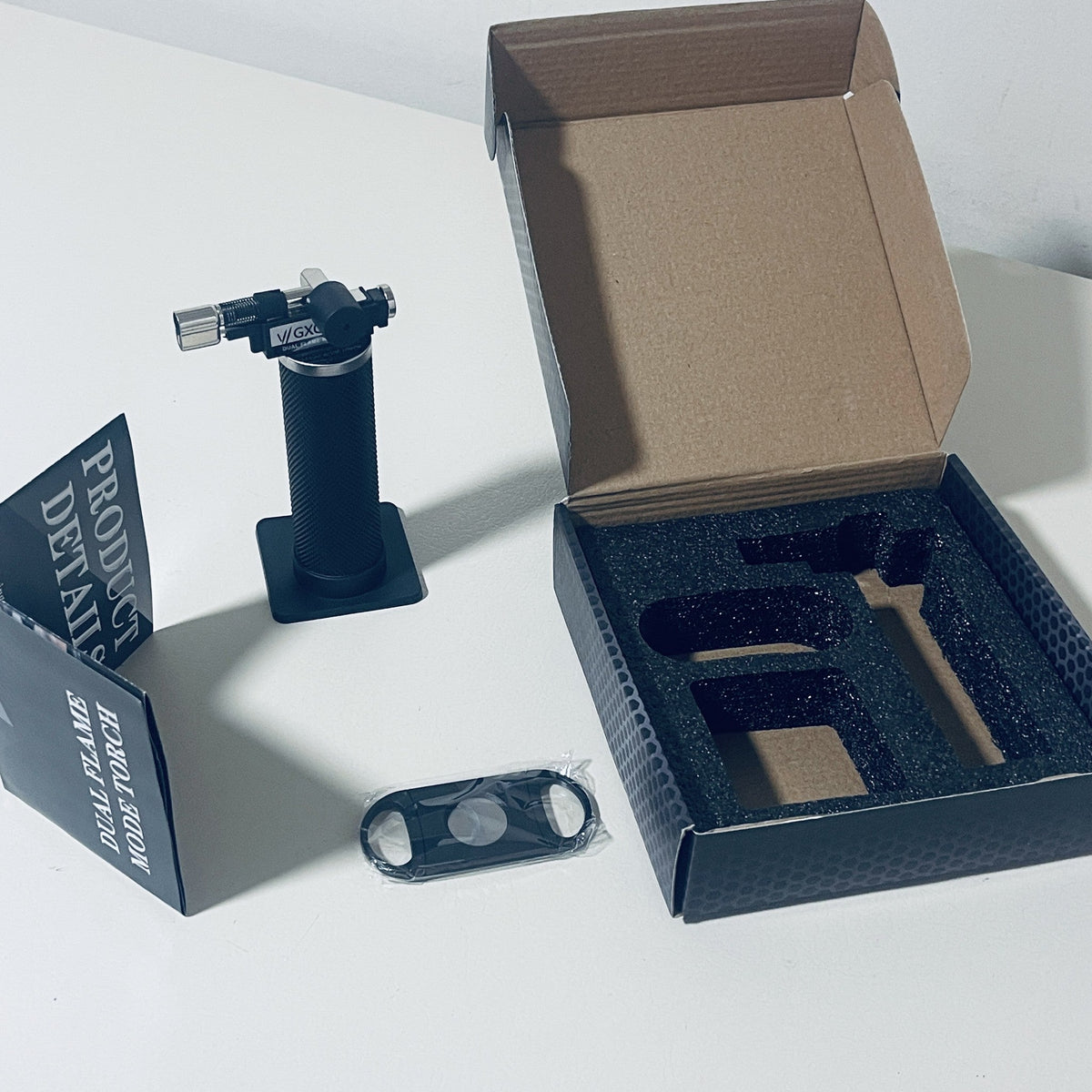 GXO-2077 Dual Flame Butane Torch Lighter with Cigar Cutter