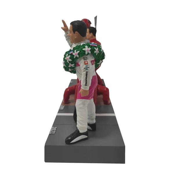 Helio Castroneves 4-Figure Set