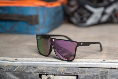 Blockers Pink Revo Lens Polarized