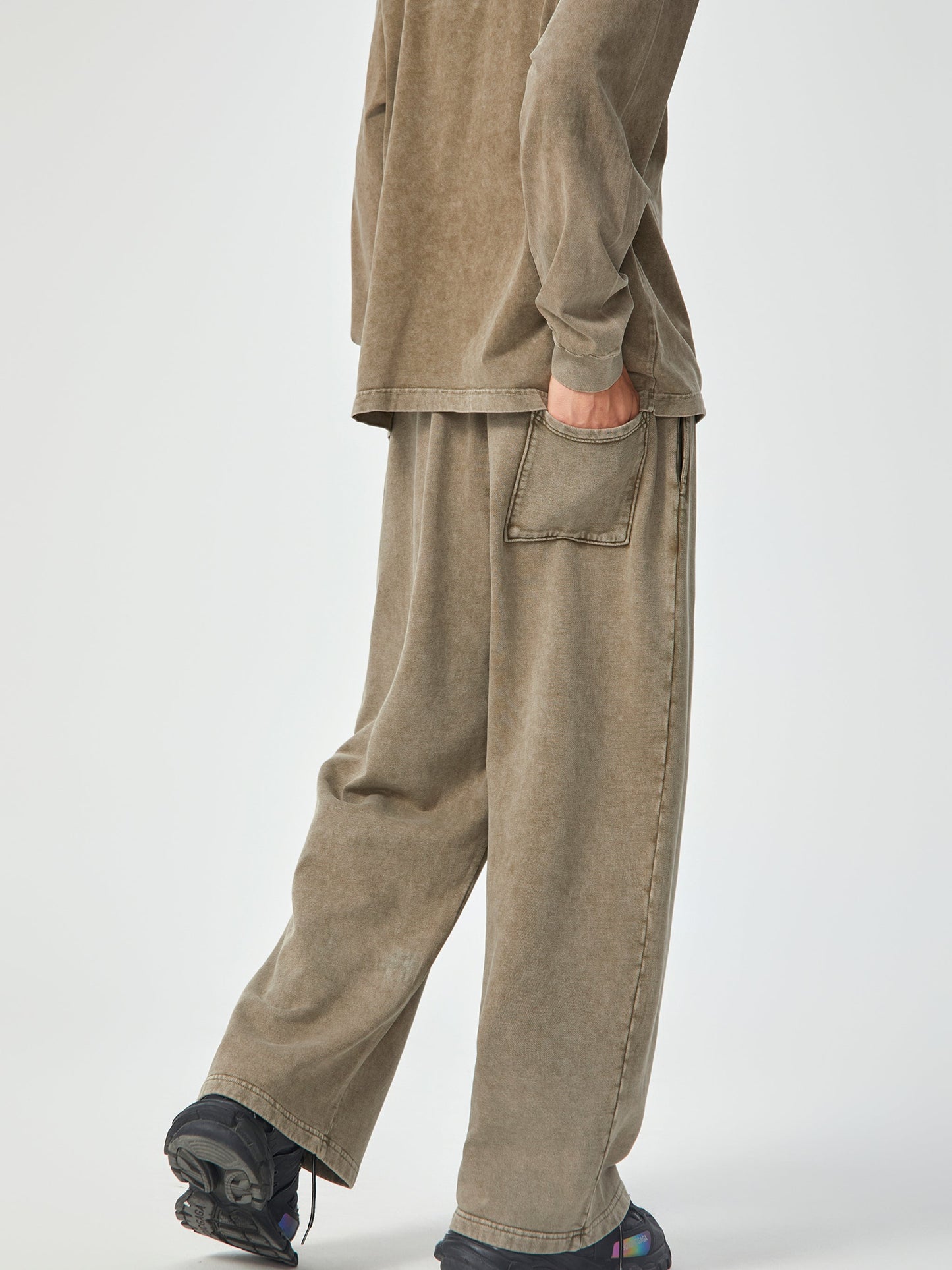 Amaru Khan Stars Acid Wash Straight Leg Pants