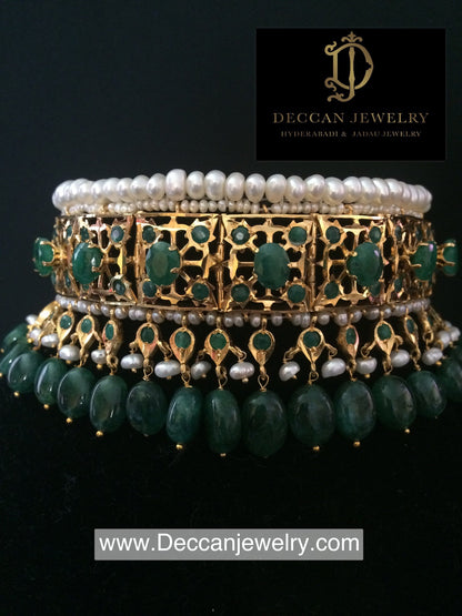Jadavi lacha in emeralds and fresh water pearl ( SHIPS IN 5 WEEKS )