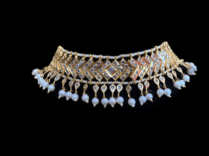 C87 Mahira v style choker with earrings( SHIPS IN 4 WEEKS )