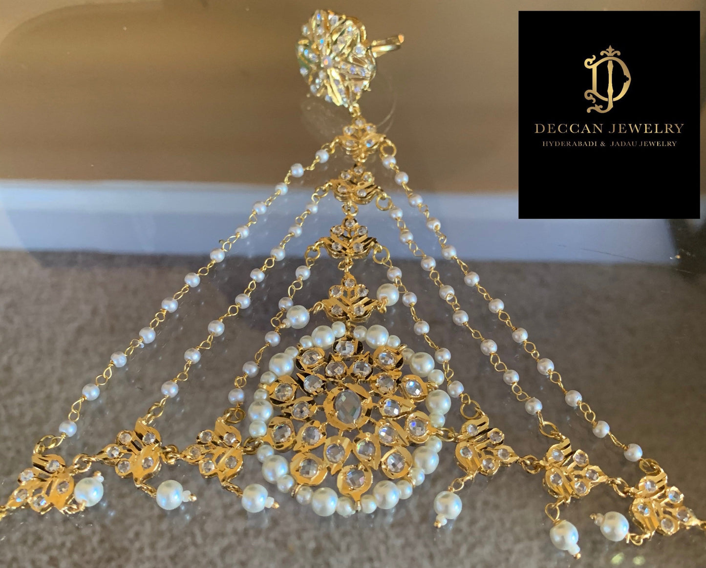 RONAK HAATHPHOOL — PEARLS ( One pair ) ( SHIPS IN 4 WEEKS  )