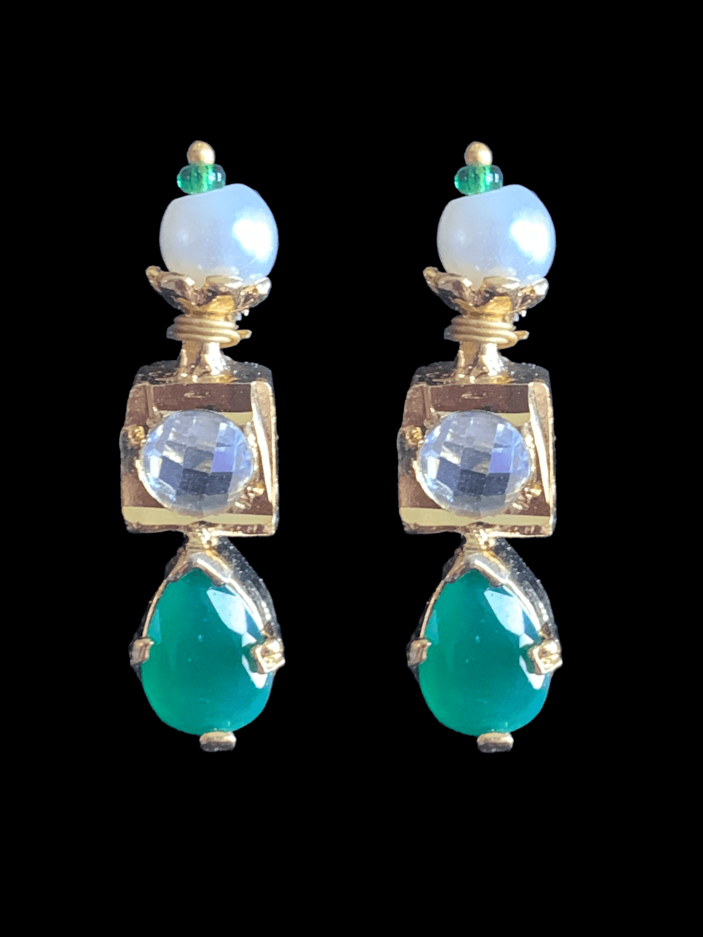 NS227 Kiara neckalce set in green  ( READY TO SHIP )