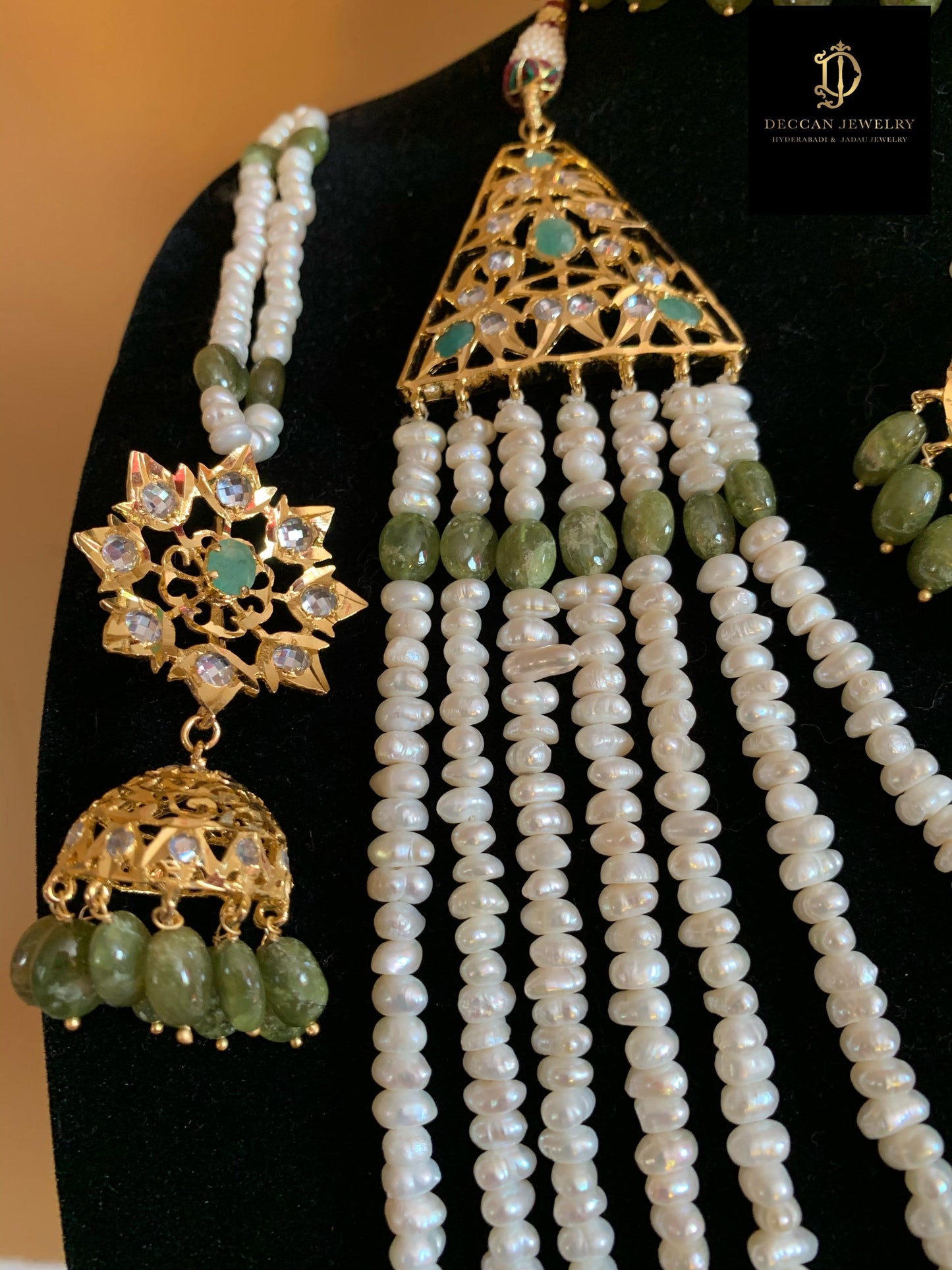 INSIA BRIDAL SET IN EMERALDS WITH FRESH WATER PEARLS ( SHIPS IN 2 WEEKS )