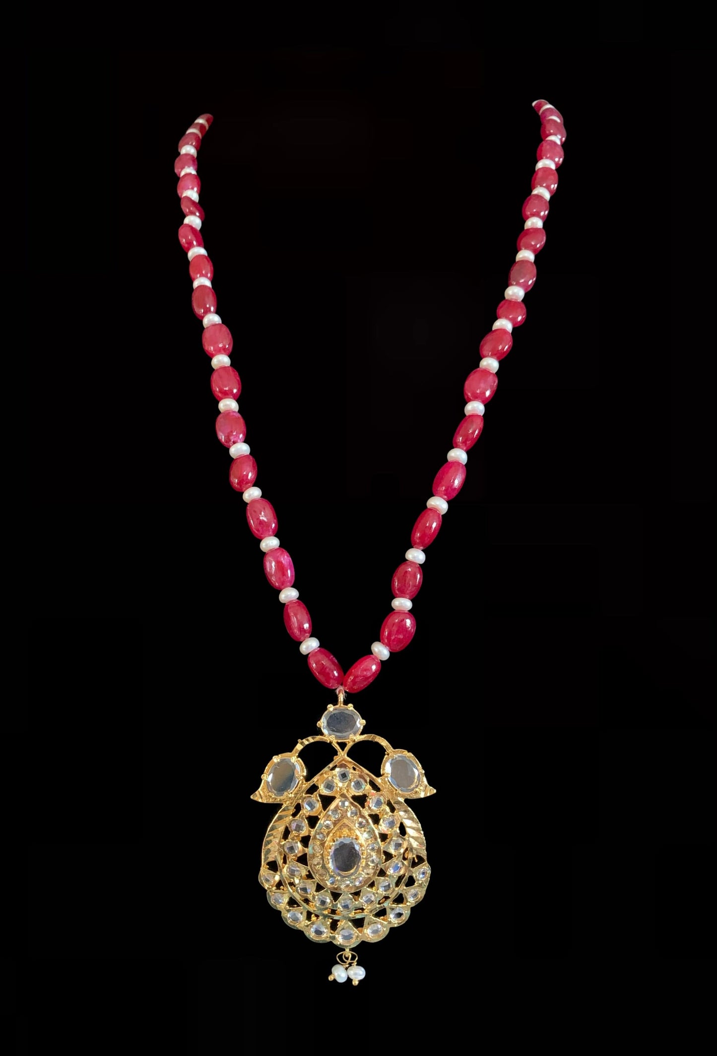 PS515 Jugni in ruby beads with fresh water pearls ( READY TO SHIP )