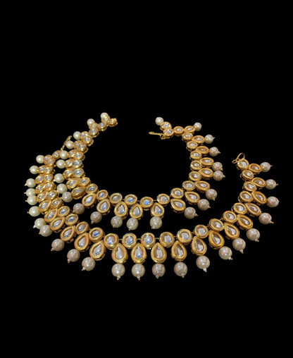 kundan  Anklets ( shell pearls  ) ( SHIPS IN 2 WEEKS )