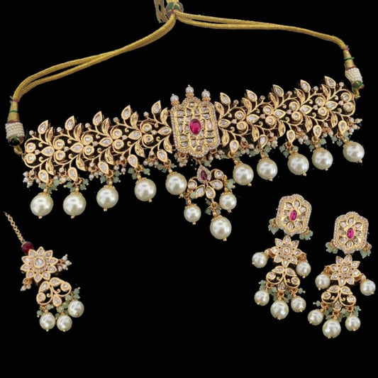 C96 Sidra choker set with tika ( SHIPS IN 3 WEEKS )