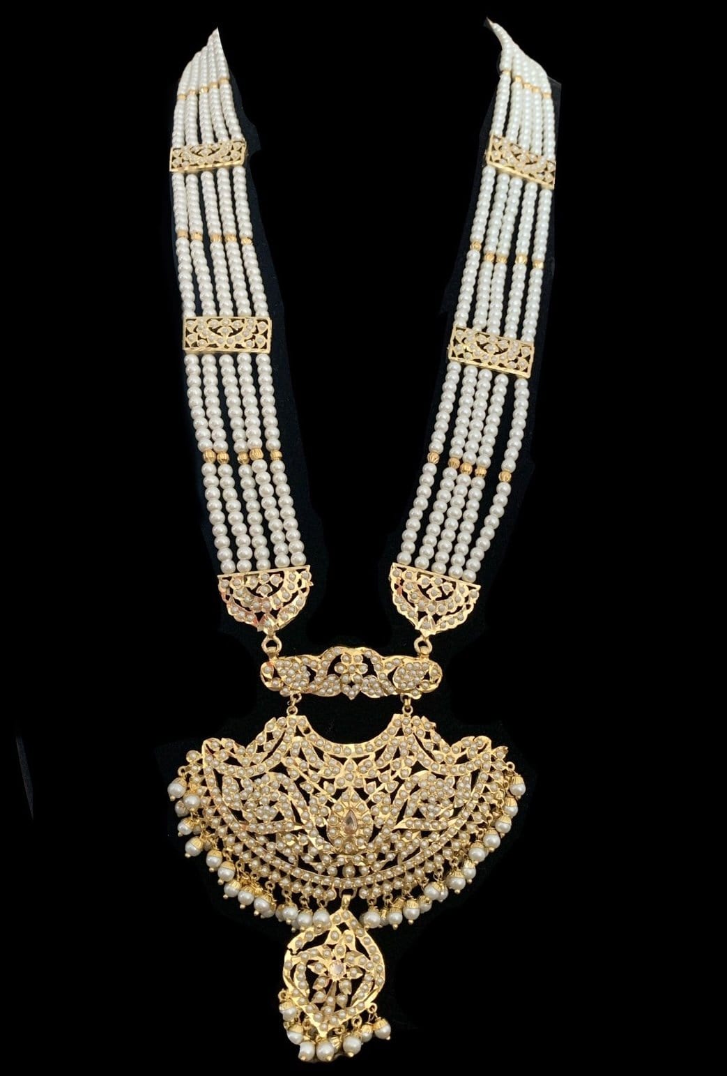 Yashvi Rani haar with earrings tika ( READY TO SHIP )
