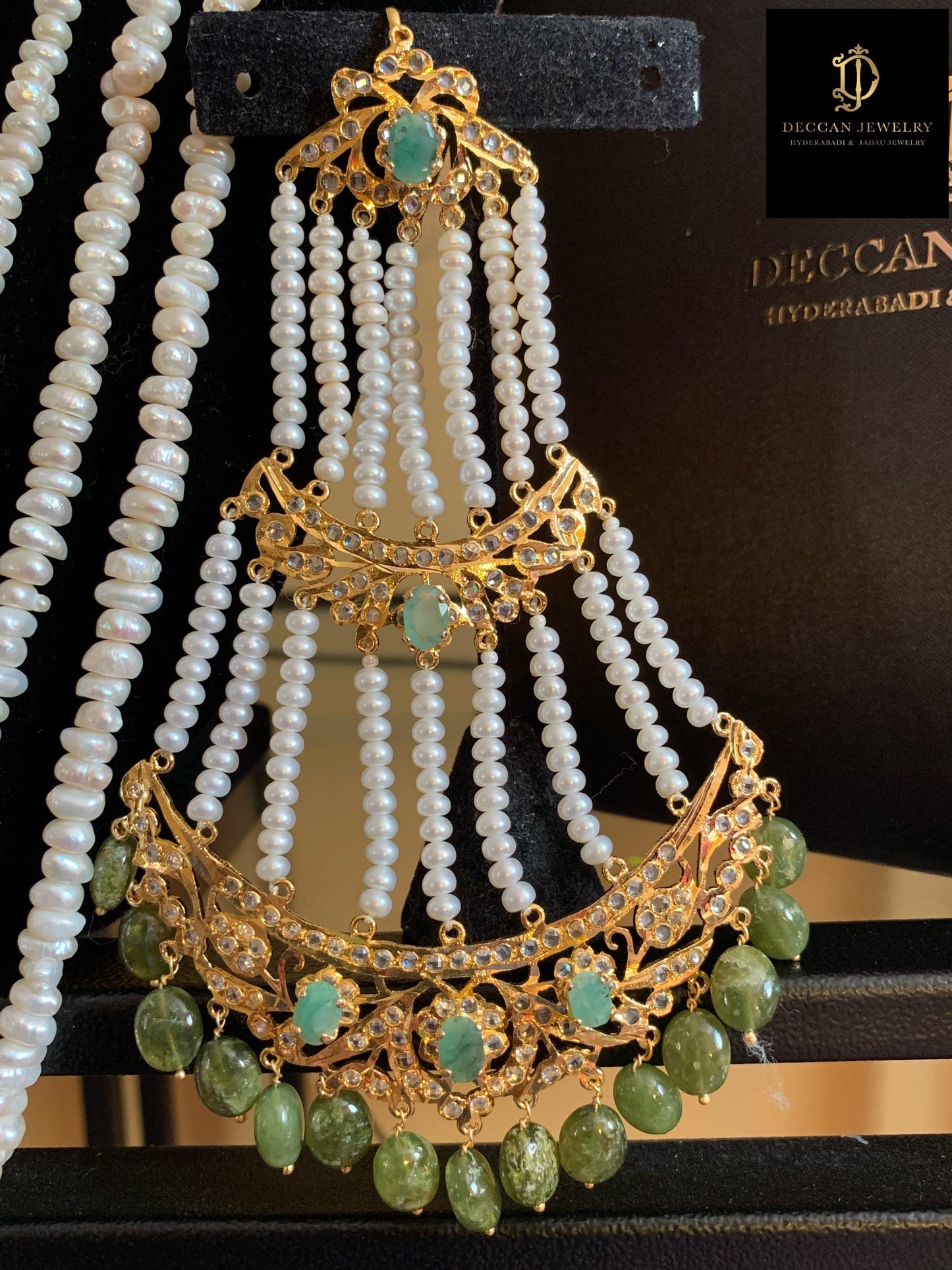 INSIA BRIDAL SET IN EMERALDS WITH FRESH WATER PEARLS ( SHIPS IN 2 WEEKS )