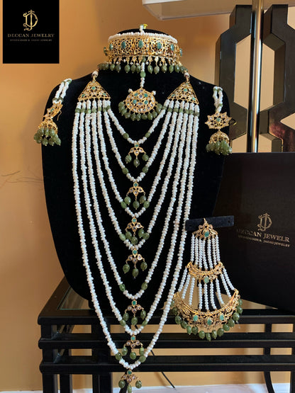 INSIA BRIDAL SET IN EMERALDS WITH FRESH WATER PEARLS ( SHIPS IN 2 WEEKS )