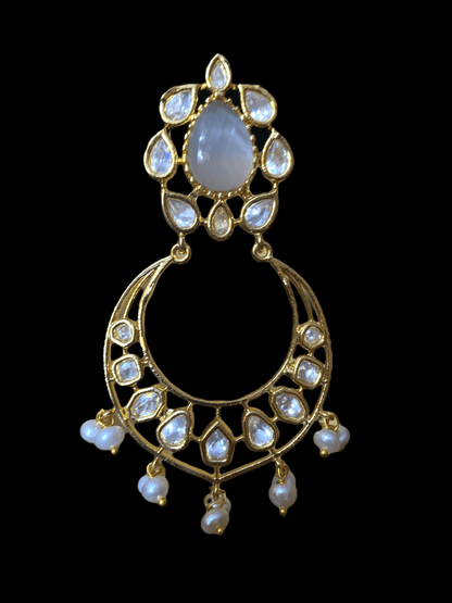 DER64 Evie cz earrings in fresh water pearls ( READY TO SHIP)