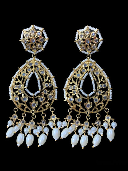 LN77 Adhira ranihaar (shell pearls  ) (SHIPS IN 3 WEEKS  )