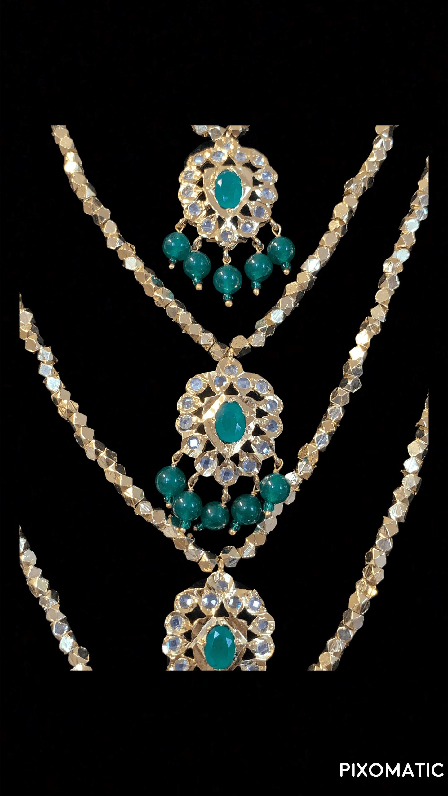 Gold plated beads satlada in green ( SHIPS IN 4 WEEKS )