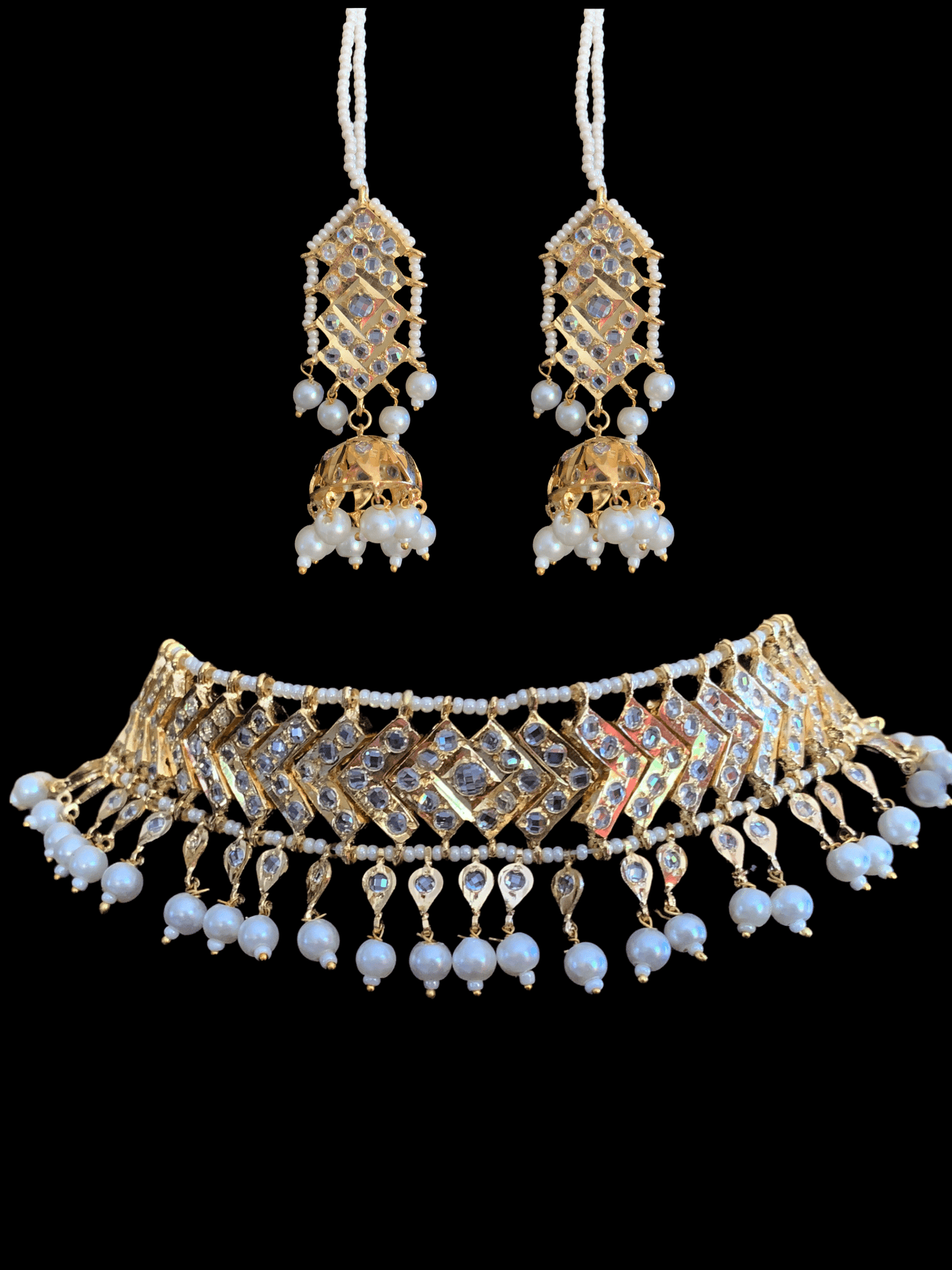 C87 Mahira v style choker with earrings( SHIPS IN 4 WEEKS )