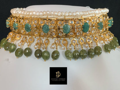 Insia jadavi lacha in natural beads (SHIPS IN 1 WEEK)