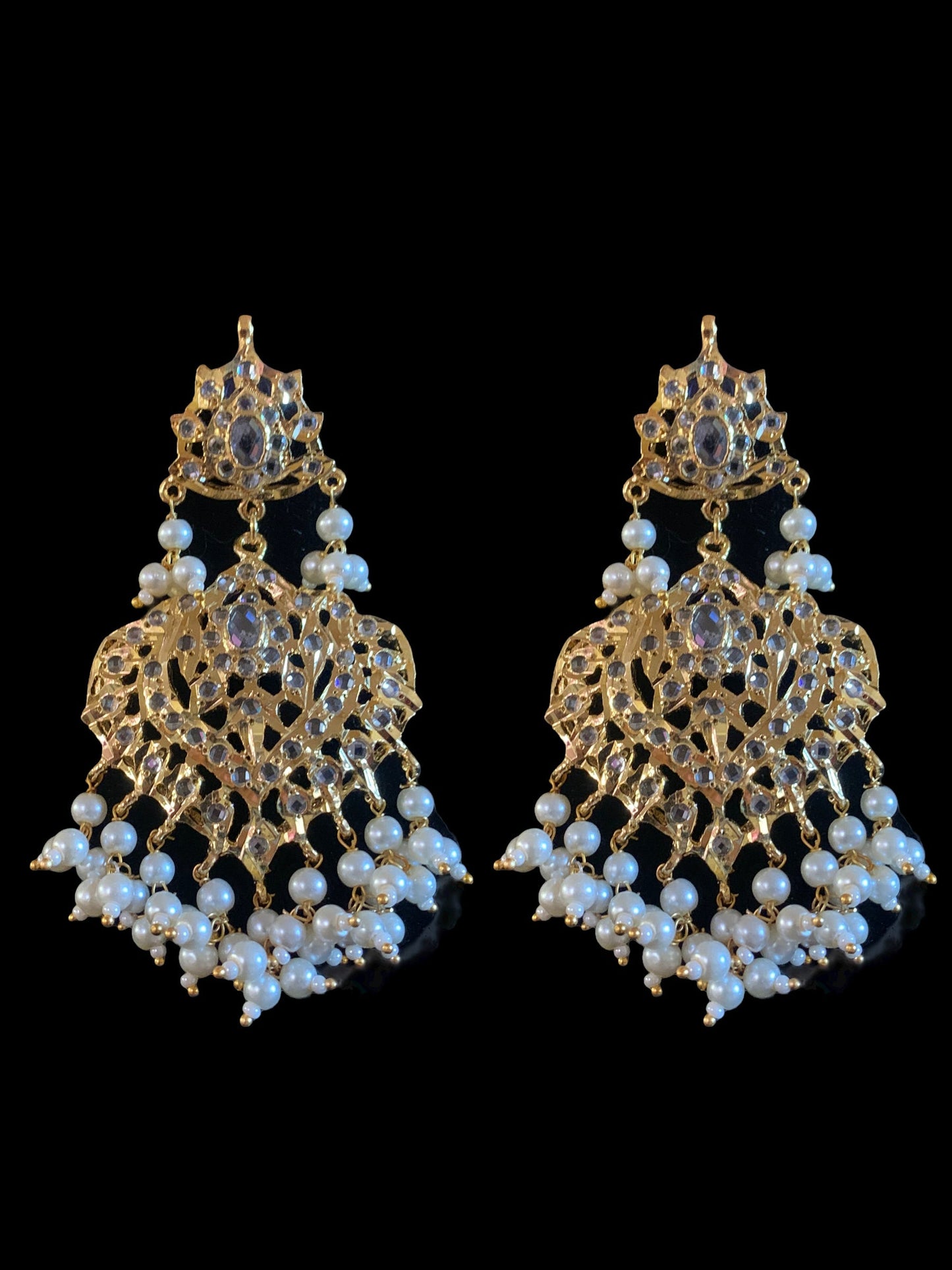 BR103 Leah bridal set in pearls   ( READY TO SHIP)