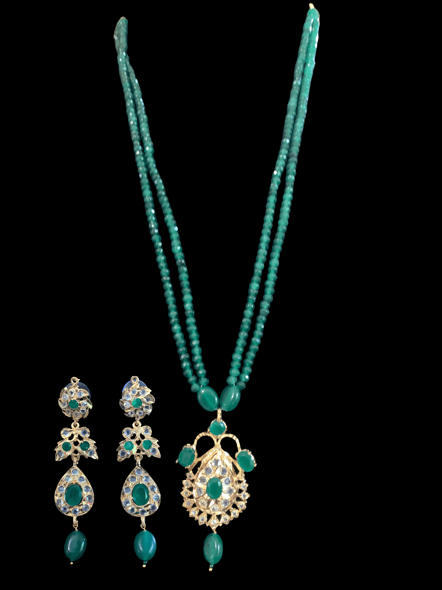 PS441 Jugni in green   beads ( SHIPS IN 1 WEEK )