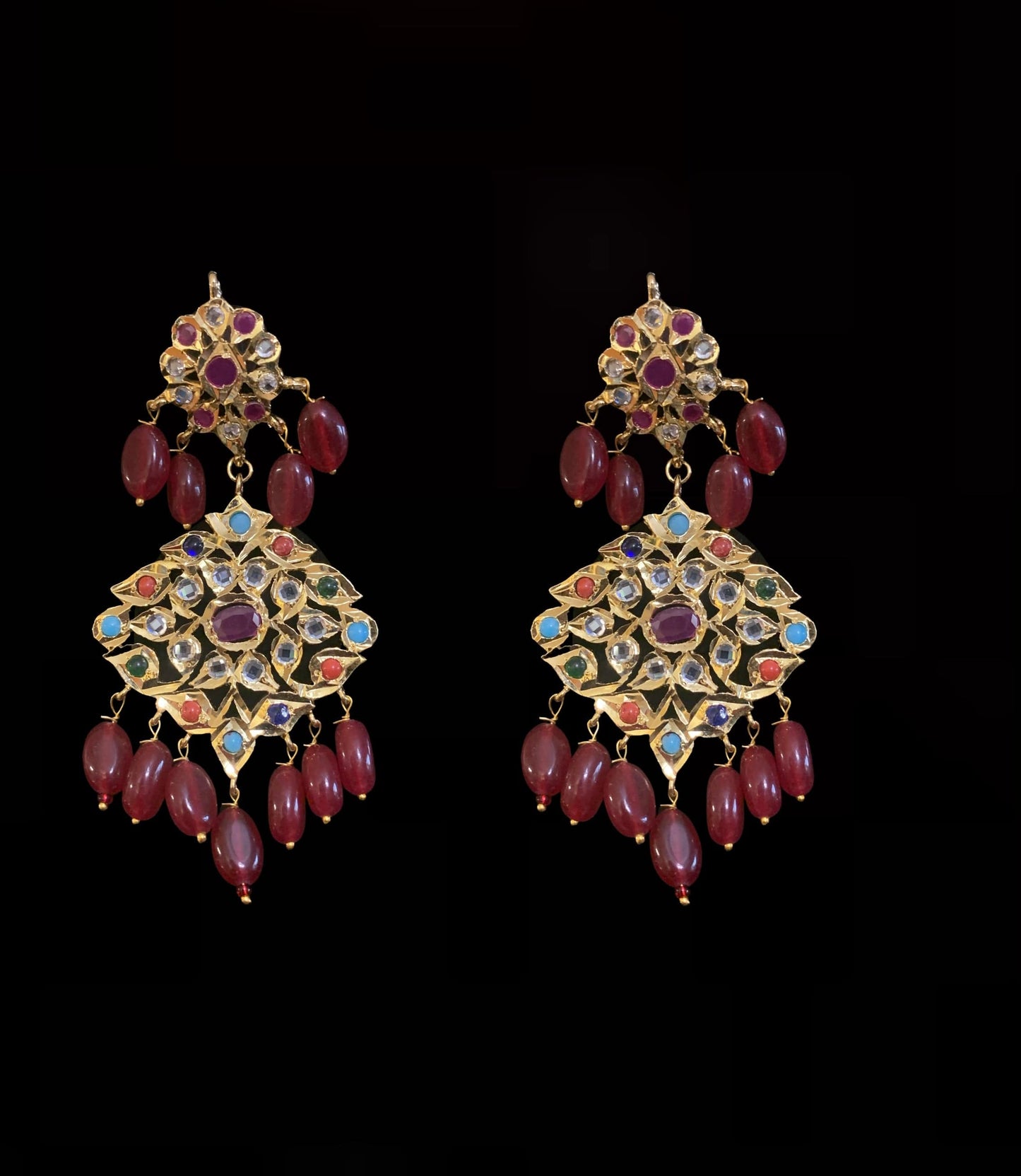 Lekha choker set in Navratan ( shell pearls  ) ( SHIPS IN 4 WEEKS  )