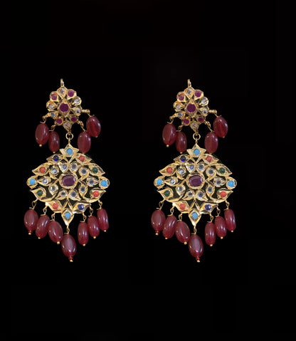 Lekha choker set in Navratan ( shell pearls  ) ( SHIPS IN 4 WEEKS  )