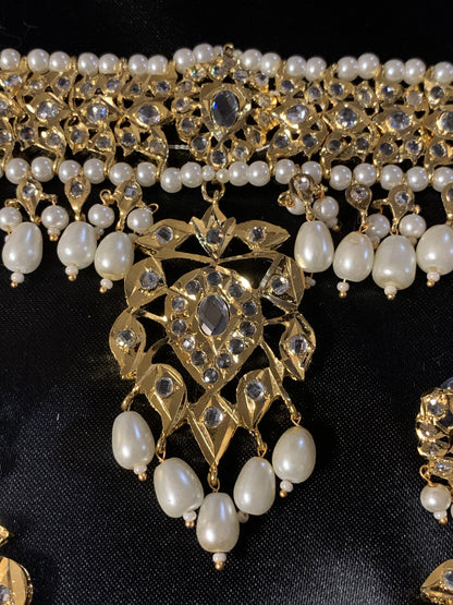 C6 Sahaj choker set in pearls (SHIPS IN 3 WEEKS)
