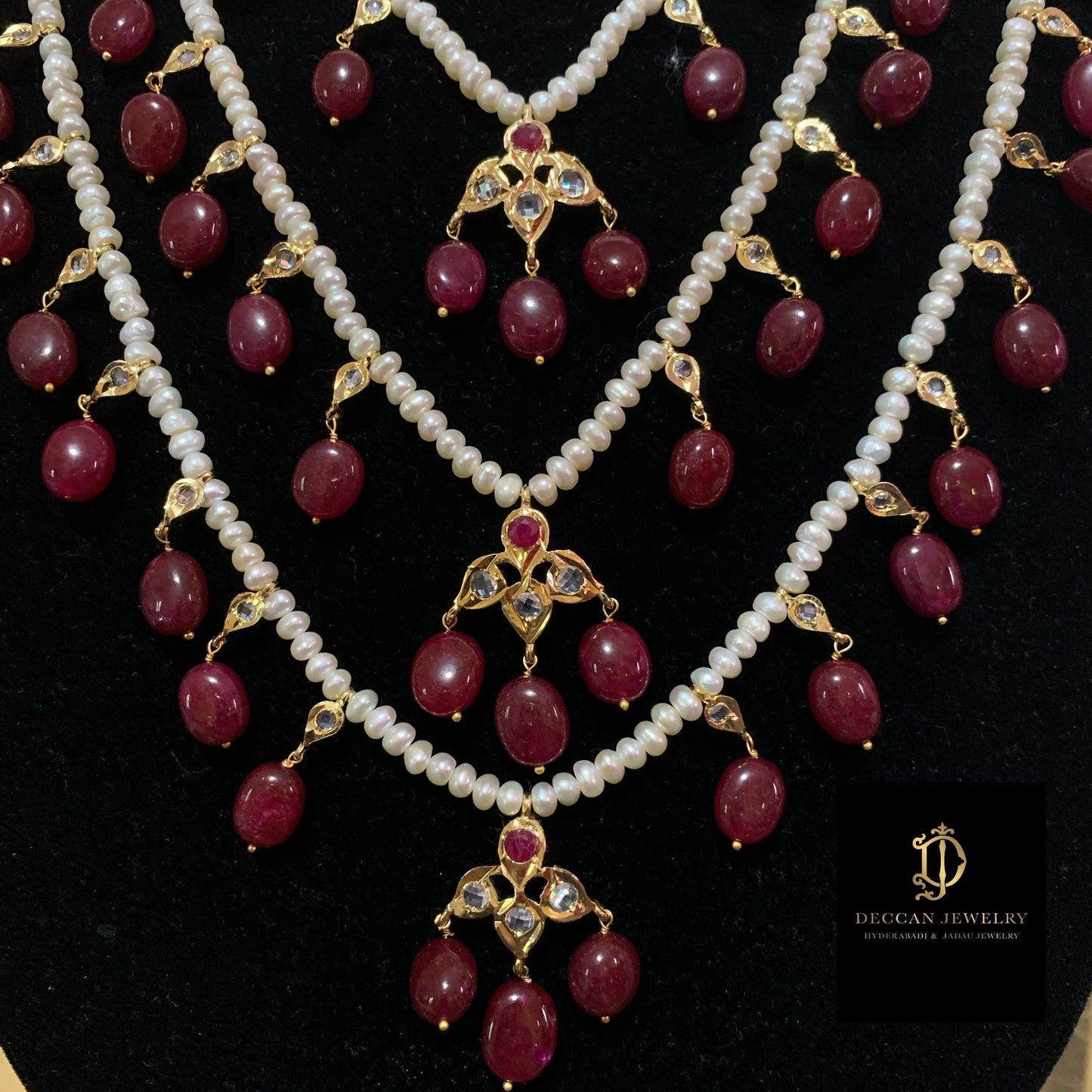 Inaya satlada (rubies) ( SHIPS IN 3 WEEKS )