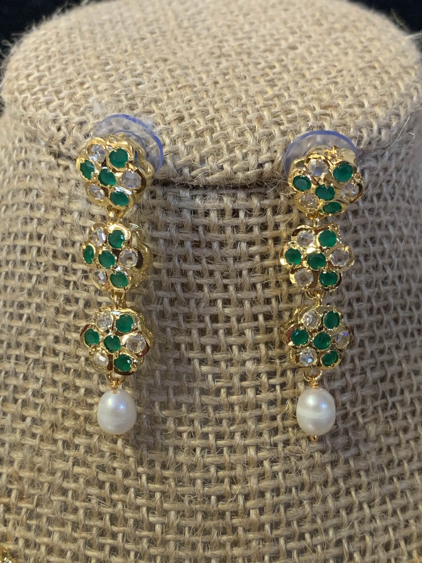 Meenaz fresh water pearl necklace set green  (SHIPS IN 4 WEEKS )