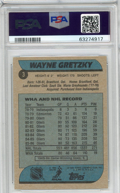 Graded 1986 Topps Wayne Gretzky #3 Hockey Card PSA 8 NM-MT