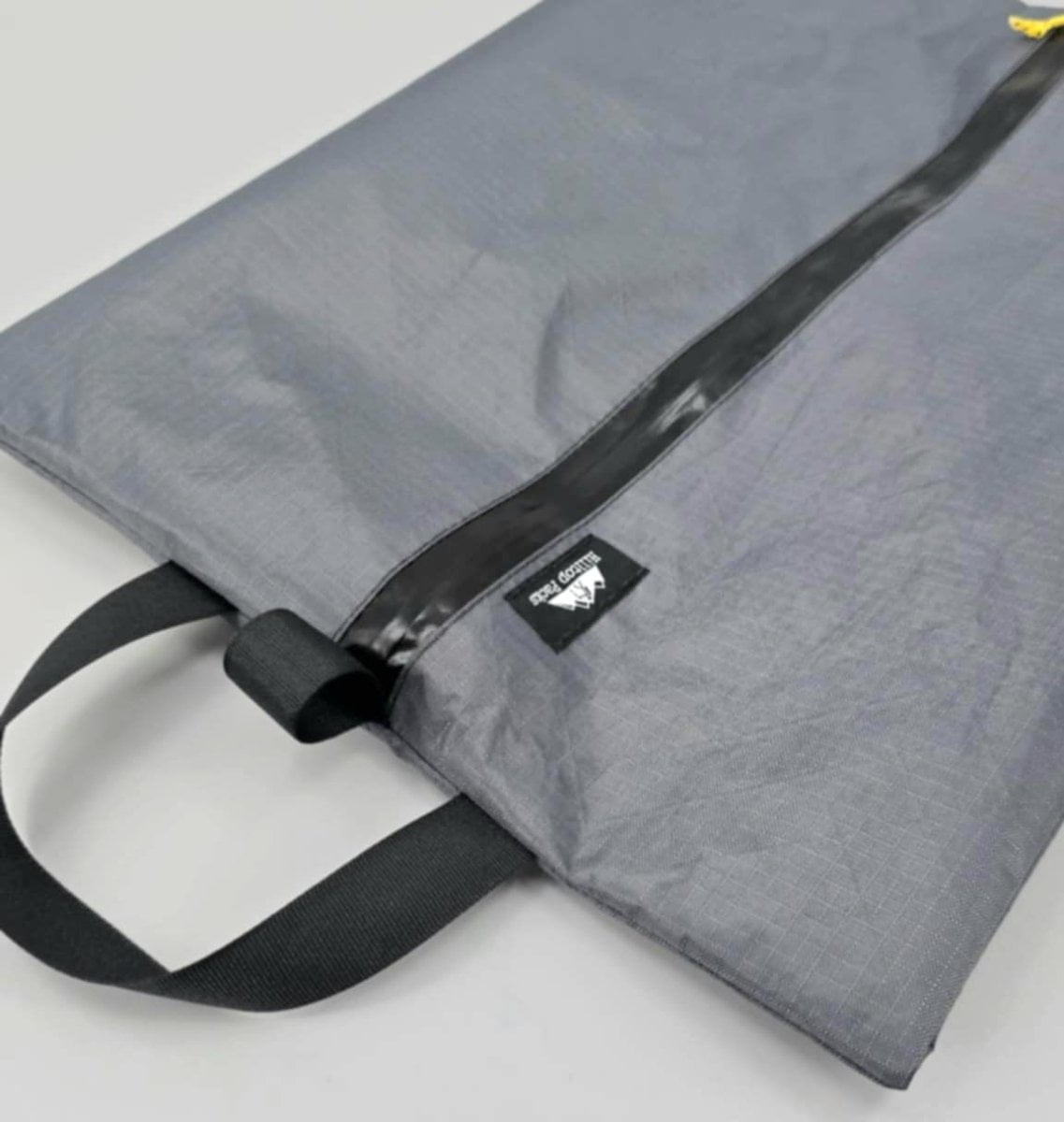 Layflat Zipper Storage (shoe storage)