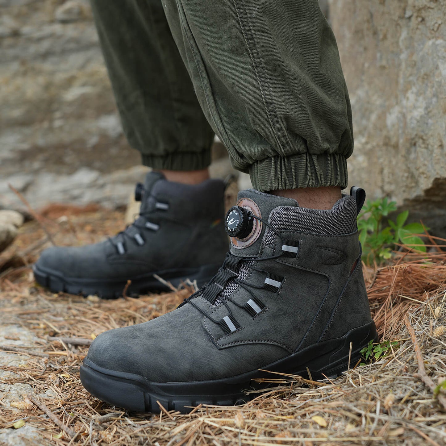 Maven 6" Knob-Lacing Waterproof Steel Toe Boots