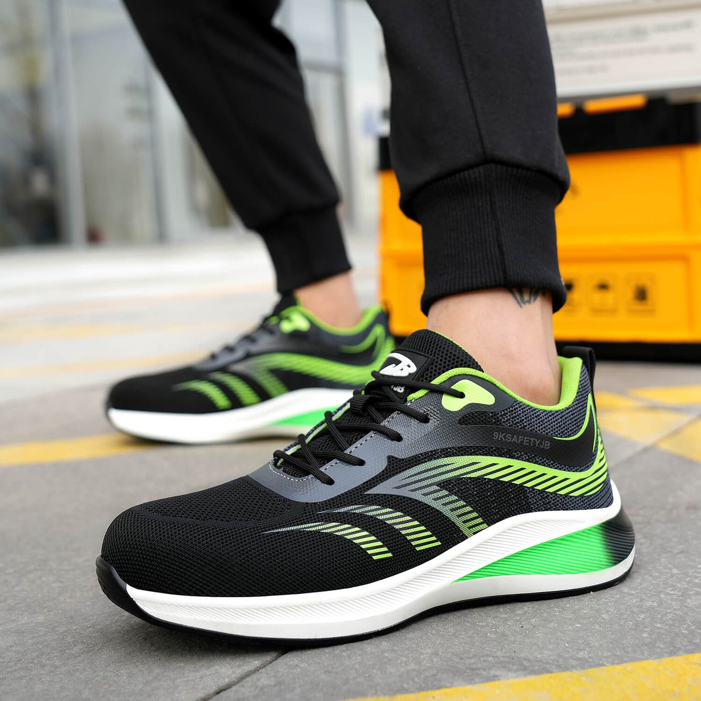 Maven Steel Toe Stylish Comfortable Work Sneakers