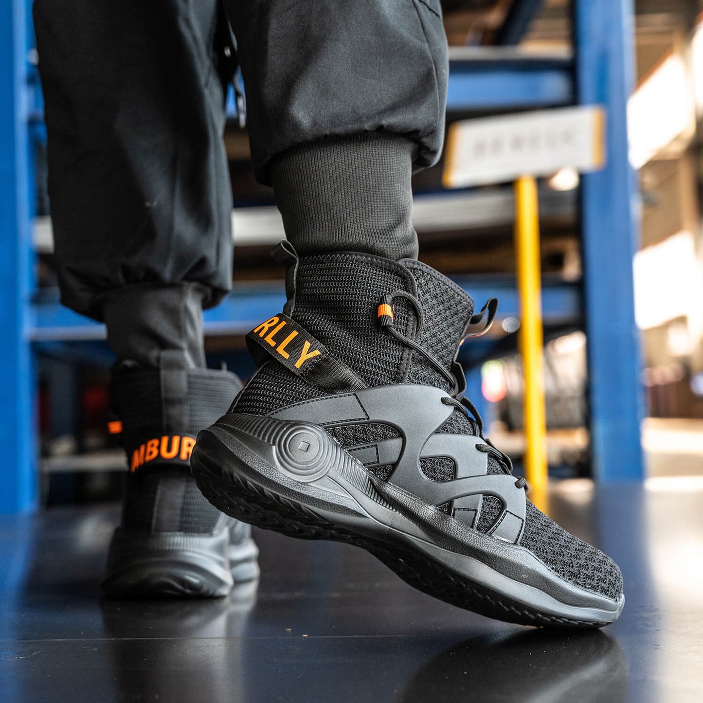 Maven Men's High-Top Comfortable Steel Toe Shoes