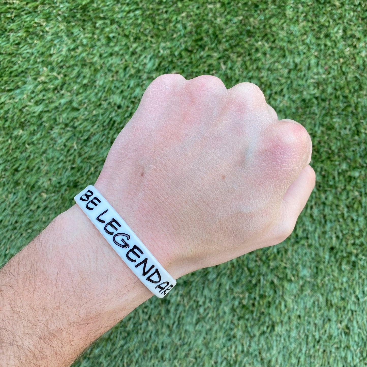 BE LEGENDARY Wristband - Triathlete Store