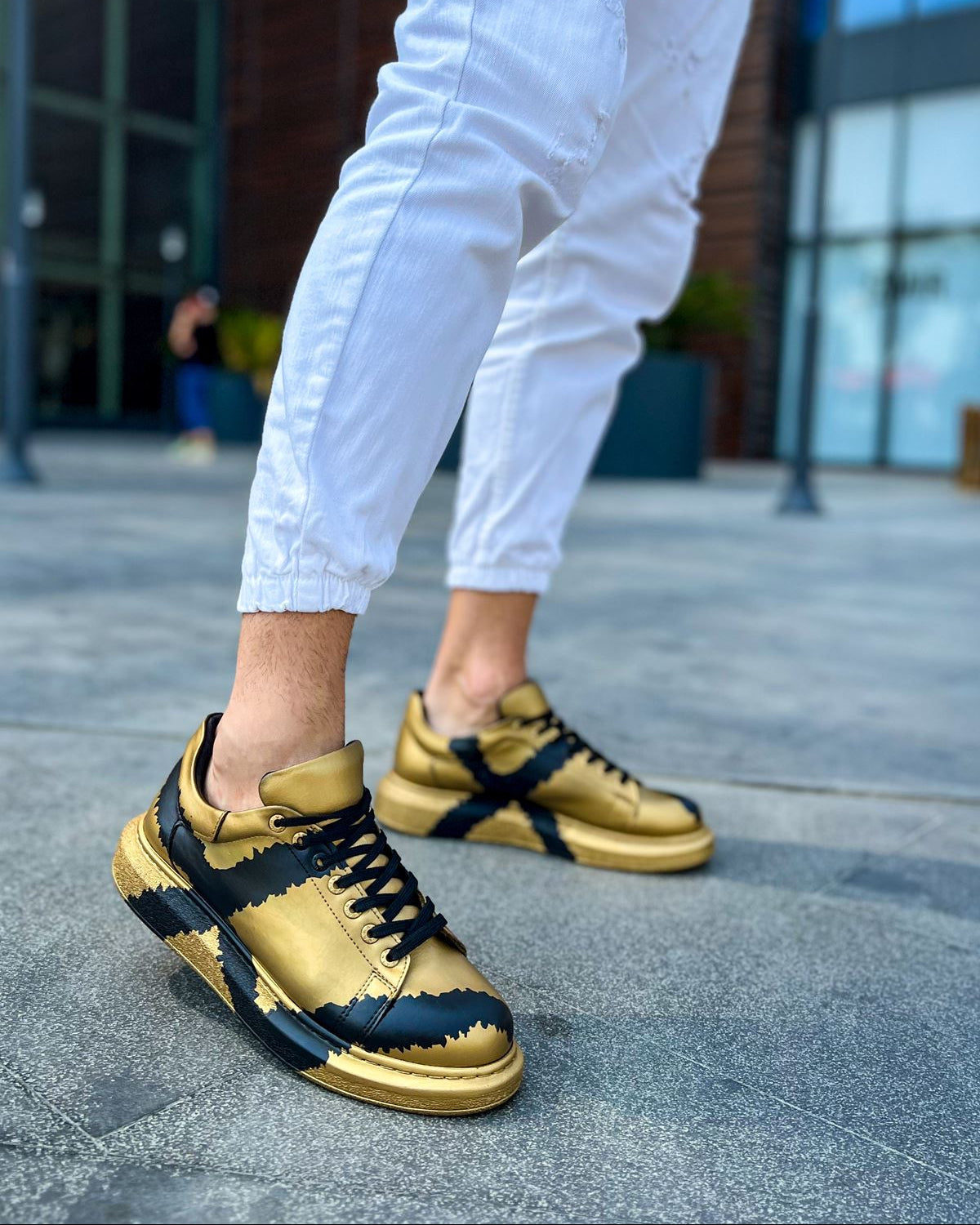 Men's Lisbon Gold & Black