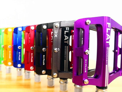 New mountain bike 8 Colors Platform Alloy Road Bike Pedals Ultralight Bicycle Pedal Bike Accessories  Sealed Bearing Mountain Bicycle Flat Pedals Lightweight Aluminum Alloy Wide Platform Cycling Pedal Universal Lightweight Aluminum Alloy