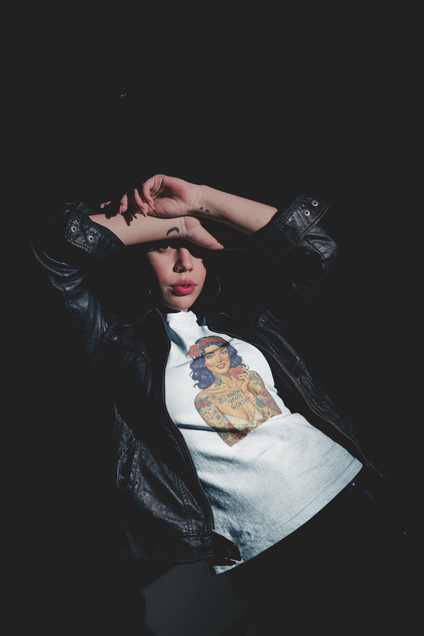 Know Your Worth Pin Up Graphic Tee