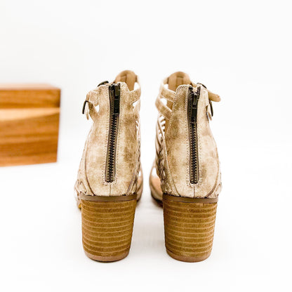 Ofanto Heeled Sandal in Gold