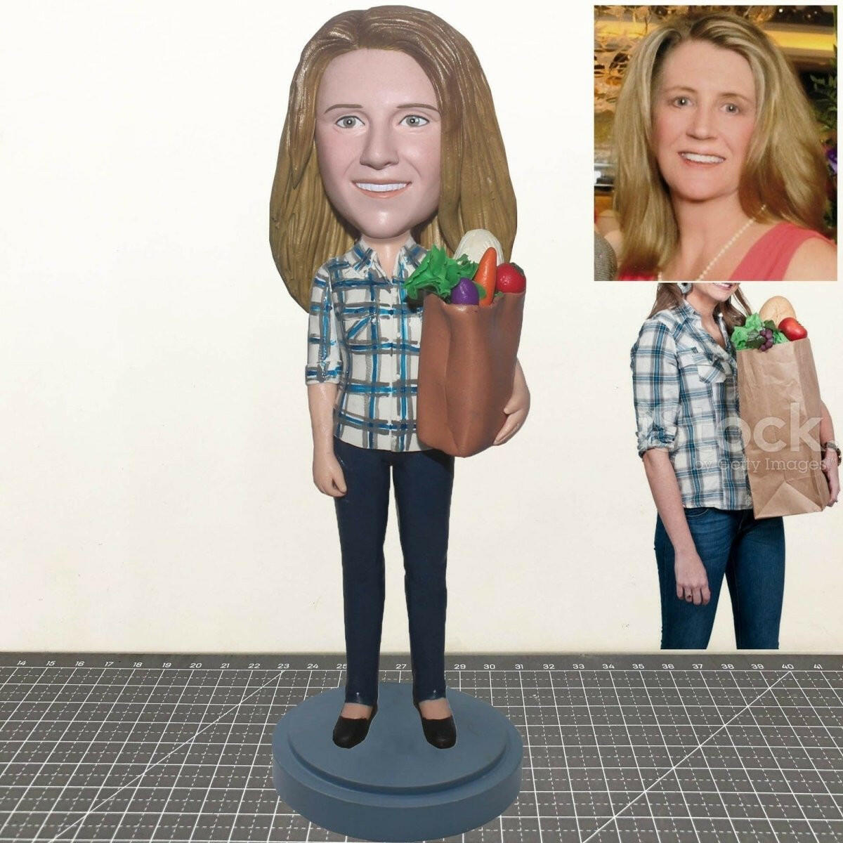 Personalized Bobbleheads Holding Vegetables
