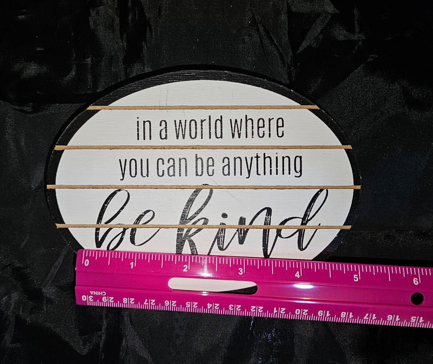 Sign Decor "Be kind"