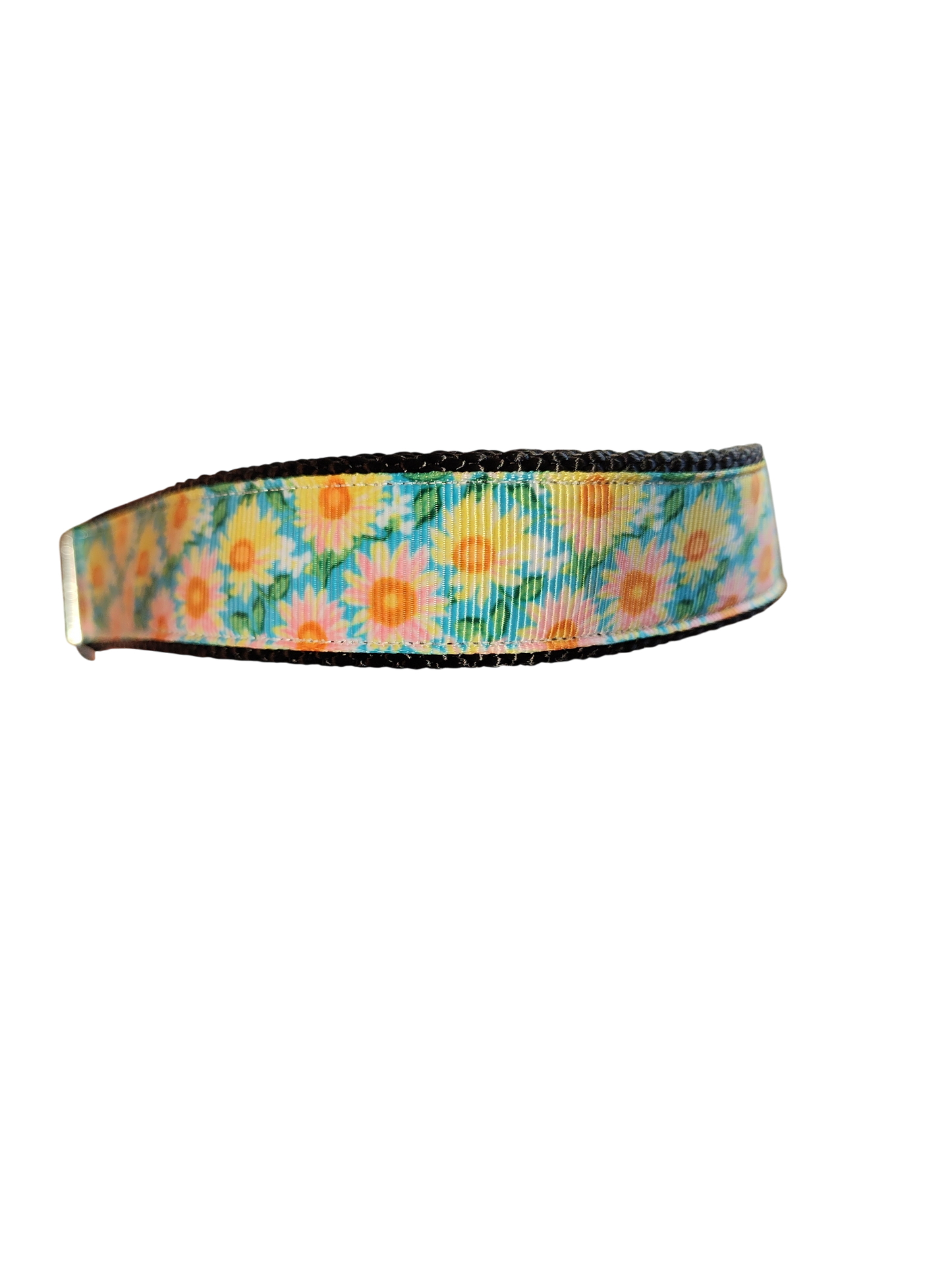 Flower Rows Nylon Dog Collar