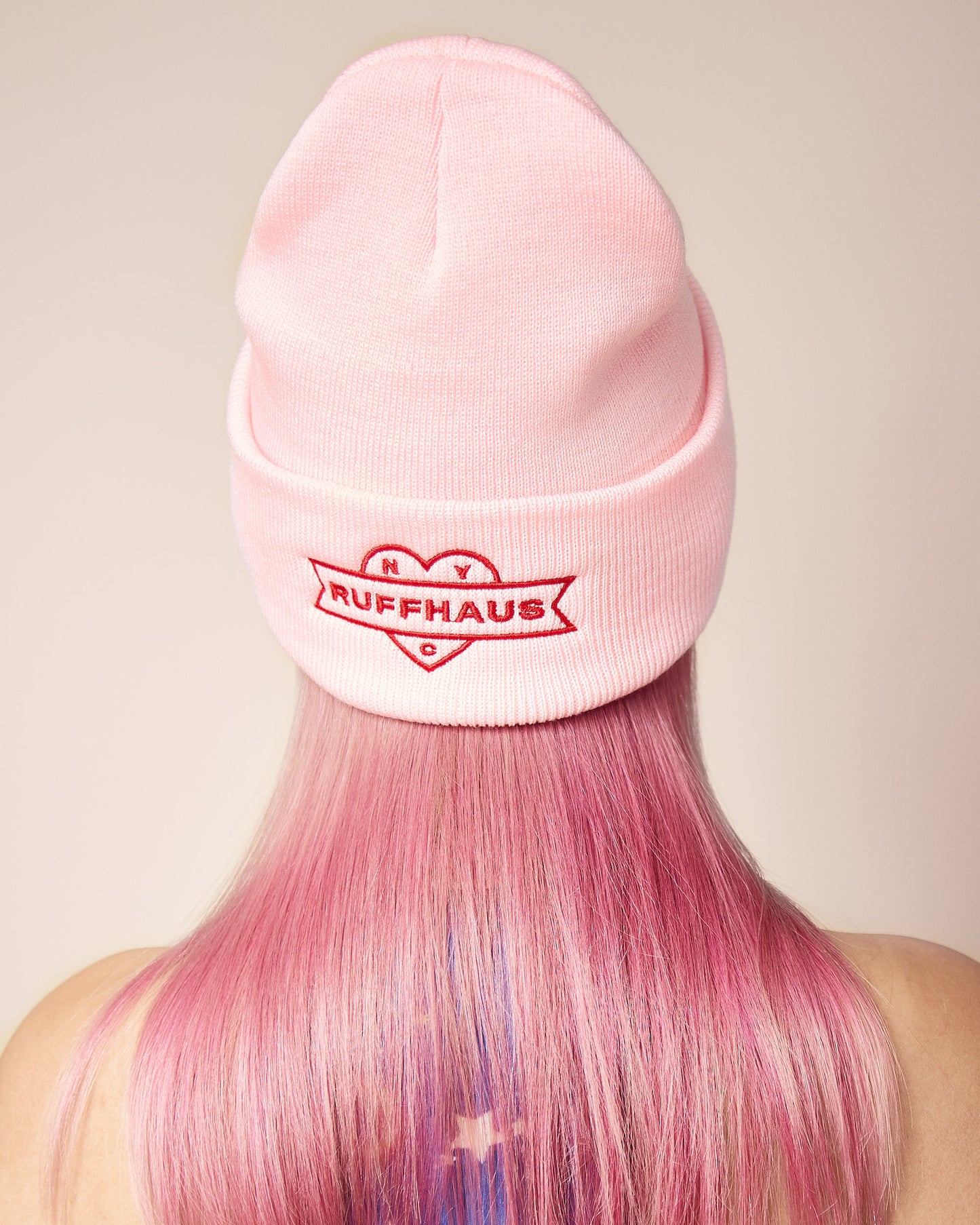 Essential Beanie Pink