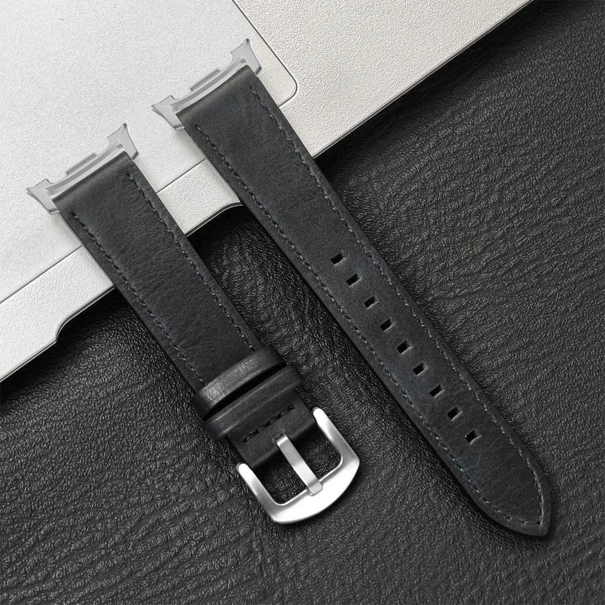 Samsung Galaxy Watch8, 8 Classic & 9 Vintage Leather Band, Pin Buckle