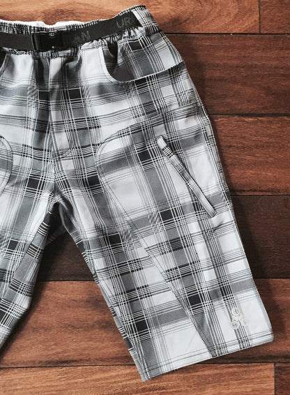 Enduro Men’s MTB Shorts with Padded Underliner – Trail-Ready Comfort and Performance (Grey, Black, or Plaid)