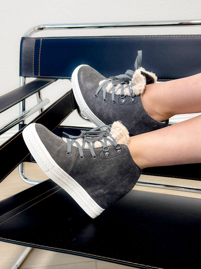 Tiburon Sneaker Wedge in Grey